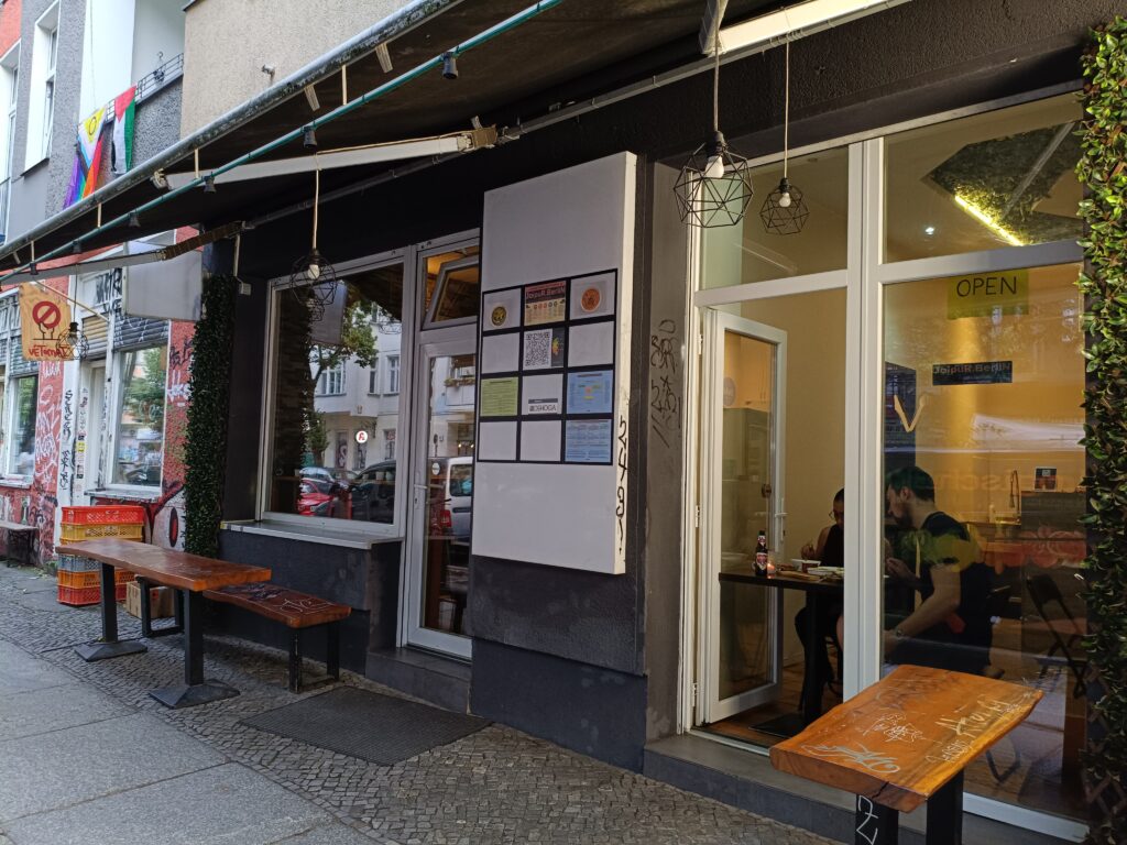 restaurant picture 2